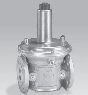 Регулятор давления газа Kromschroder VGBF50F